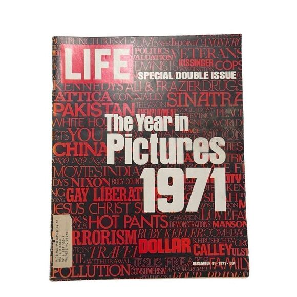 LIFE Magazine December 29, 1972 The Year in Pictures Double Issue - Picture 1 of 5